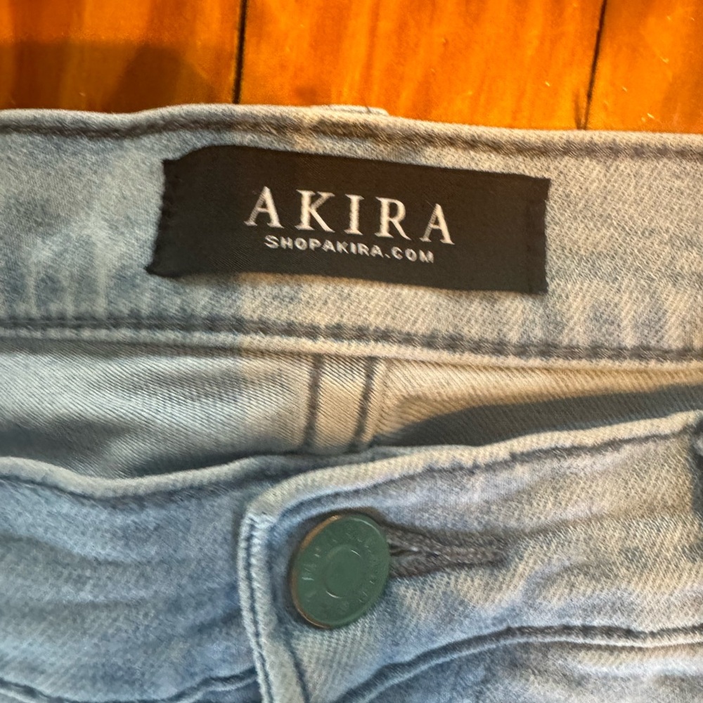 Akira Hidden Faces Embroidered Straight Leg Jeans - Size 9 - Picture 6 of 8